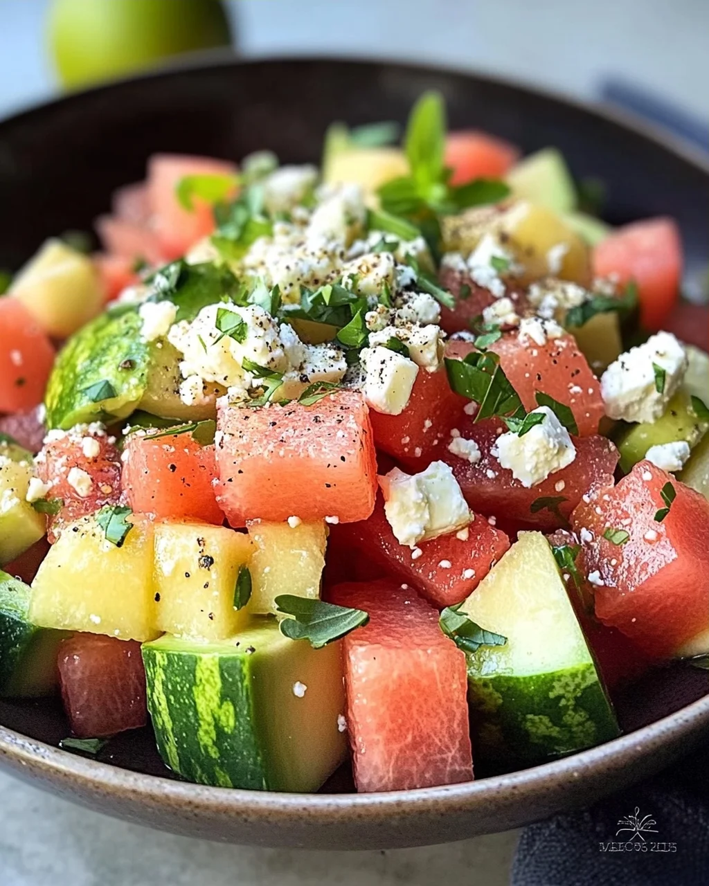 Melonen-Feta-Salat mit Avocado